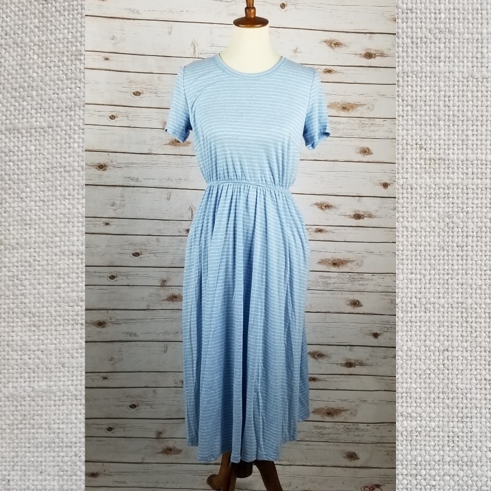 New without tag LUSH cutout back dress